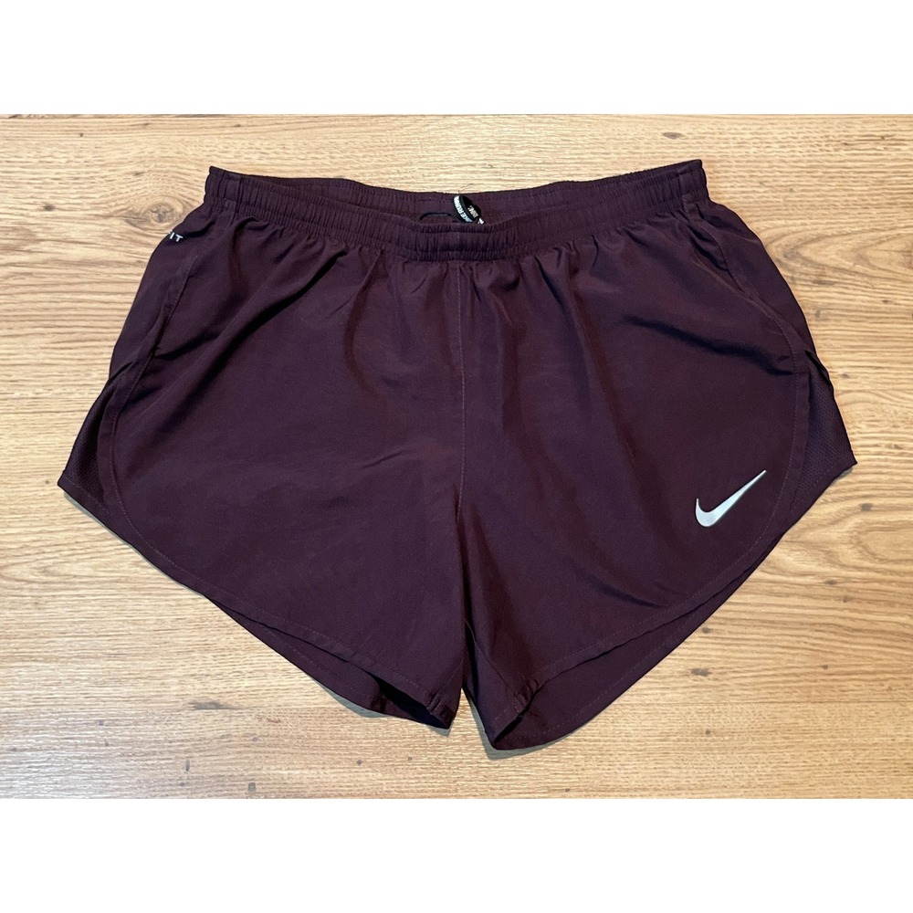 Nike Dri-Fit Womens Running Shorts Purple Small Liner Lightweight Zipper Pocket